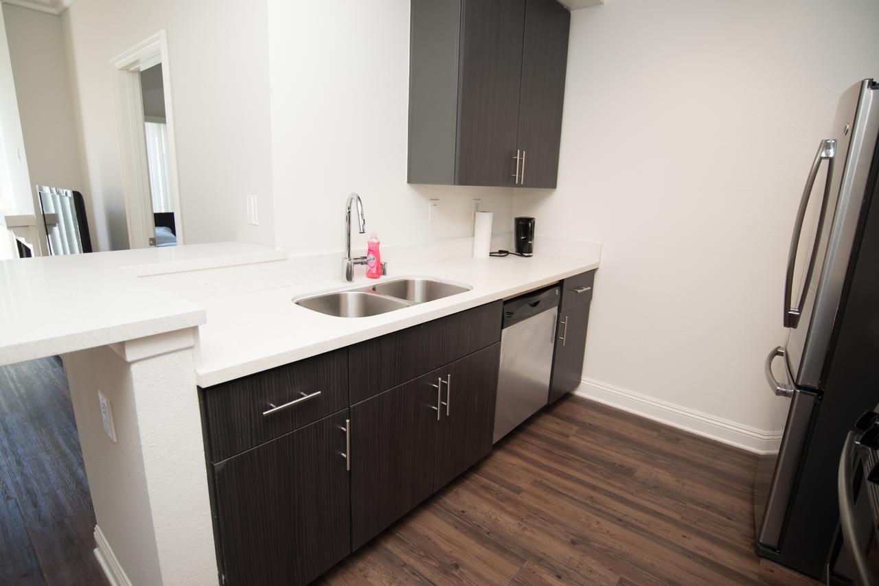 540 Midvale Apartamento *